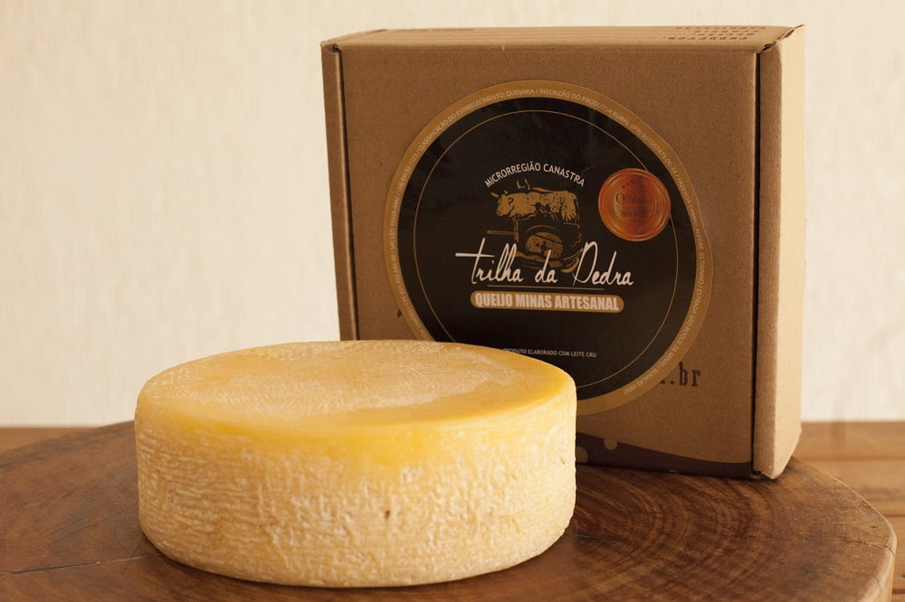 QUEIJO CANASTRA PREMIADO TRILHA DA PEDRA 700 G
