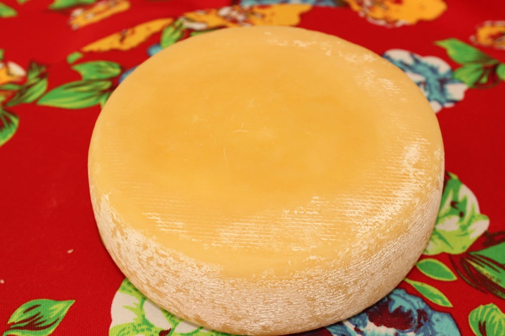 QUEIJO CANASTRA DO VIVALDO EXTRA MATURADO ACIMA DE 40 DIAS - PESO MÉDIO 900G