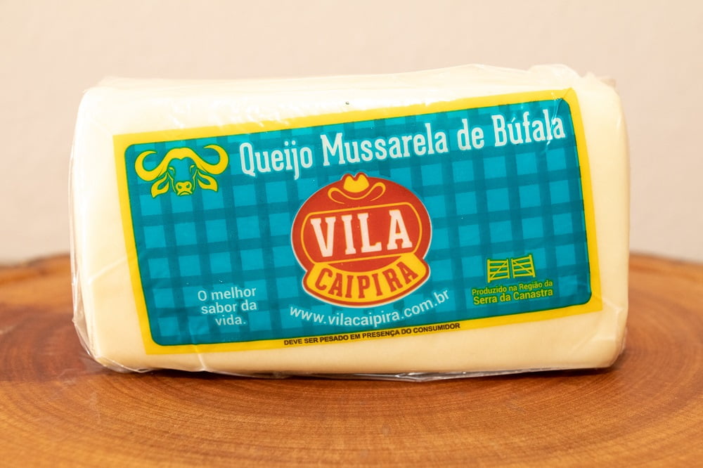 QUEIJO MUSSARELA DE BÚFALA EM BARRA