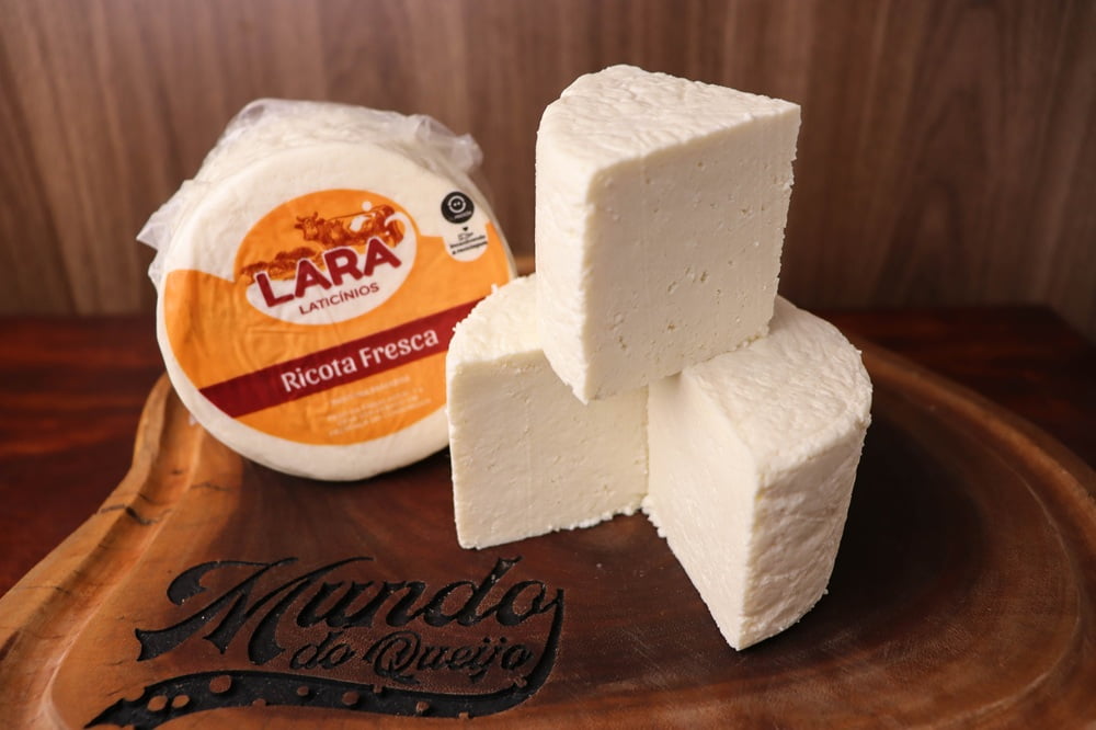 QUEIJO RICOTA FRESCA LIGHT LARA 500G