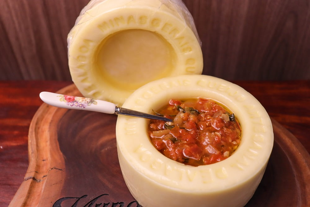 PANELA DE QUEIJO PARMESÃO ALAGOA PREMIADO 800G