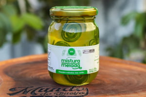 COMPOTA DE MAMÃO ROLINHO ARTESANAL MISTURA MELADA 320G