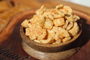 TORRESMO PURURUCA SABOR LIMÃO - PORKAO 120G
