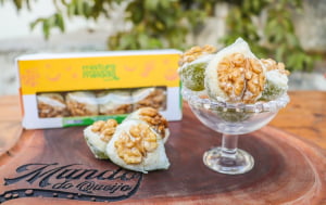 FRUTAS CRISTALIZADAS ARTESANAIS - FIGO COM DOCE DE LEITE E NOZES 200G