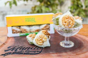FRUTAS CRISTALIZADAS ARTESANAIS - FIGO COM DOCE DE LEITE E NOZES 200G