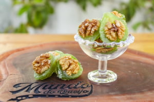 FRUTAS CRISTALIZADAS ARTESANAIS - FIGO COM NOZES 200G