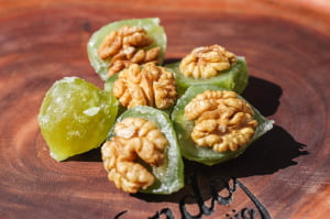 FRUTAS CRISTALIZADAS ARTESANAIS - FIGO COM NOZES 200G