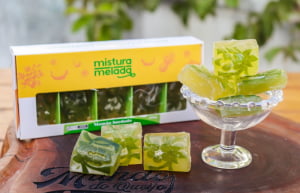 FRUTAS CRISTALIZADAS ARTESANAIS - MAMAO BORDADO 200GR