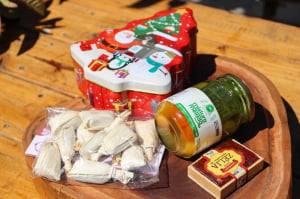 KIT PRESENTE DE NATAL LATA DE LUXO