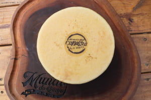 QUEIJO CANASTRA DO VIVALDO EXTRA MATURADO ACIMA DE 40 DIAS - PESO MÉDIO 900G
