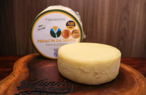 QUEIJO CANASTRA PEDACIN DA SERRA PREMIADO OURO 800G