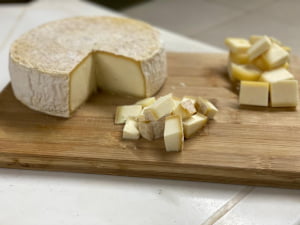 QUEIJO MOFADO DA CANASTRA PEDACIN DA SERRA 1KG - EDIÇÃO LIMITADA
