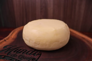 QUEIJO COLONIAL CREMOSO NOVA ALEMANHA 600G