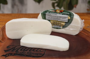 QUEIJO COLONIAL DE LEITE DE CABRA METADE 350G
