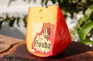 QUEIJO GOUDA NOVA ALEMANHA DO RIO GRANDE DO SUL 500G QUEIJO GOUDA NOVA ALEMANHA DO RIO GRANDE DO SUL 500G