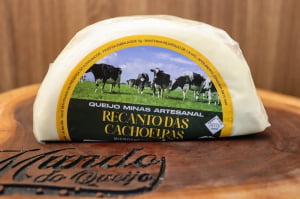 QUEIJO FRESCO DO SERRO MEIA PEÇA 450G