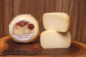 QUEIJO MINAS CREMOSO FAZENDA DO PADRE 350G