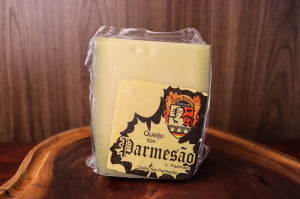 QUEIJO PARMESÃO NOVA ALEMANHA CUNHA 250G