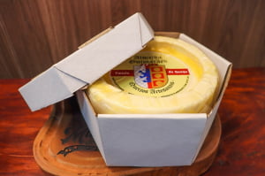 PANELA DE PARMESÃO ALMEIDA GUIMARÃES 3kg