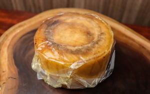 QUEIJO MANTIQUEIRA DEFUMADO ALMEIDA GUIMARÃES 500G