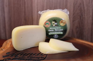 QUEIJO MEIA CURA MARANATA JOVEM PREMIADO OURO 450G