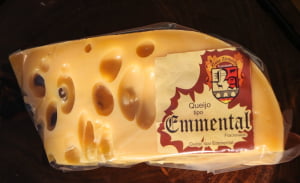 QUEIJO EMMENTAL NOVA ALEMANHA - PEDAÇO 500G