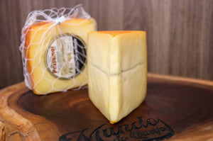 QUEIJO MORBIER POSSAMAI PREMIADO OURO 260G