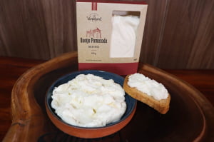 QUEIJO POMERODE - PASTA CREMOSA DE QUEIJO FRESCO VERMONT 150G