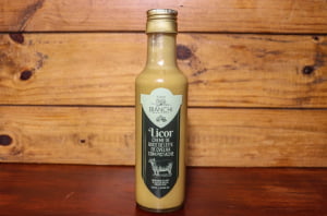 LICOR DE DOCE DE LEITE DE OVELHA COM PISTACHE 250ML
